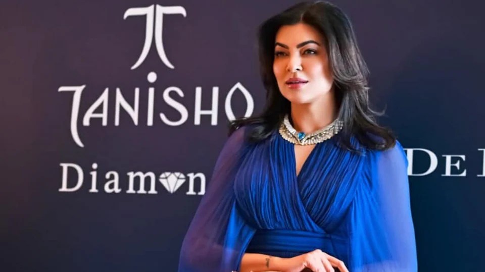 ర్యాంప్ వాక్ పై సుష్మితా సేన్ హొయలు.. ఐశ్వర్యా రాయ్ కంటే ఎంతో బాగుంది.. కంగనా ఫస్ట్ రన్నరన్.. నెటిజన్ల కామెంట్లు వైరల్ ర్యాంప్ వాక్ పై సుష్మితా సేన్ హొయలు.. ఐశ్వర్యా రాయ్ కంటే ఎంతో బాగుంది.. కంగనా ఫస్ట్ రన్నరన్.. నెటిజన్ల కామెంట్లు వైరల్