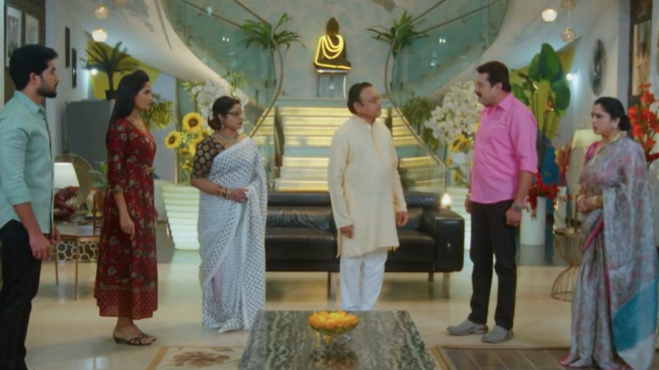 కార్తీక దీపం 2 టుడే ఎపిసోడ్: చిచ్చుపెట్టిన జ్యోత్స్న-భార్య చంపేసిందన్న దశరథ-బాధతో ఇంట్లోనుంచి వెళ్లిపోయిన సుమిత్ర కార్తీక దీపం 2 టుడే ఎపిసోడ్: చిచ్చుపెట్టిన జ్యోత్స్న-భార్య చంపేసిందన్న దశరథ-బాధతో ఇంట్లోనుంచి వెళ్లిపోయిన సుమిత్ర