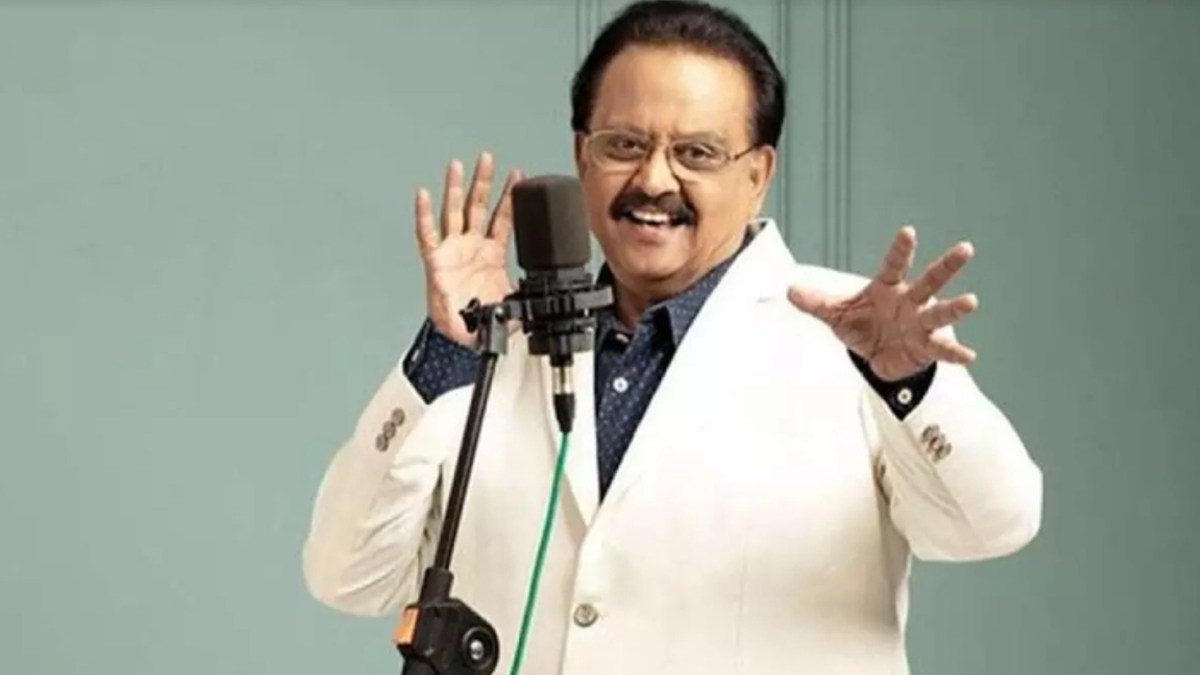 ఎస్పీ బాలు హీరోగా రిజెక్ట్ చేసిన మూవీ ఏంటో తెలుసా? బ్లాక్ బస్టర్ మిస్.. గాన గంధర్వుడి గురించి తెలియని విషయాలు ఎస్పీ బాలు హీరోగా రిజెక్ట్ చేసిన మూవీ ఏంటో తెలుసా? బ్లాక్ బస్టర్ మిస్.. గాన గంధర్వుడి గురించి తెలియని విషయాలు