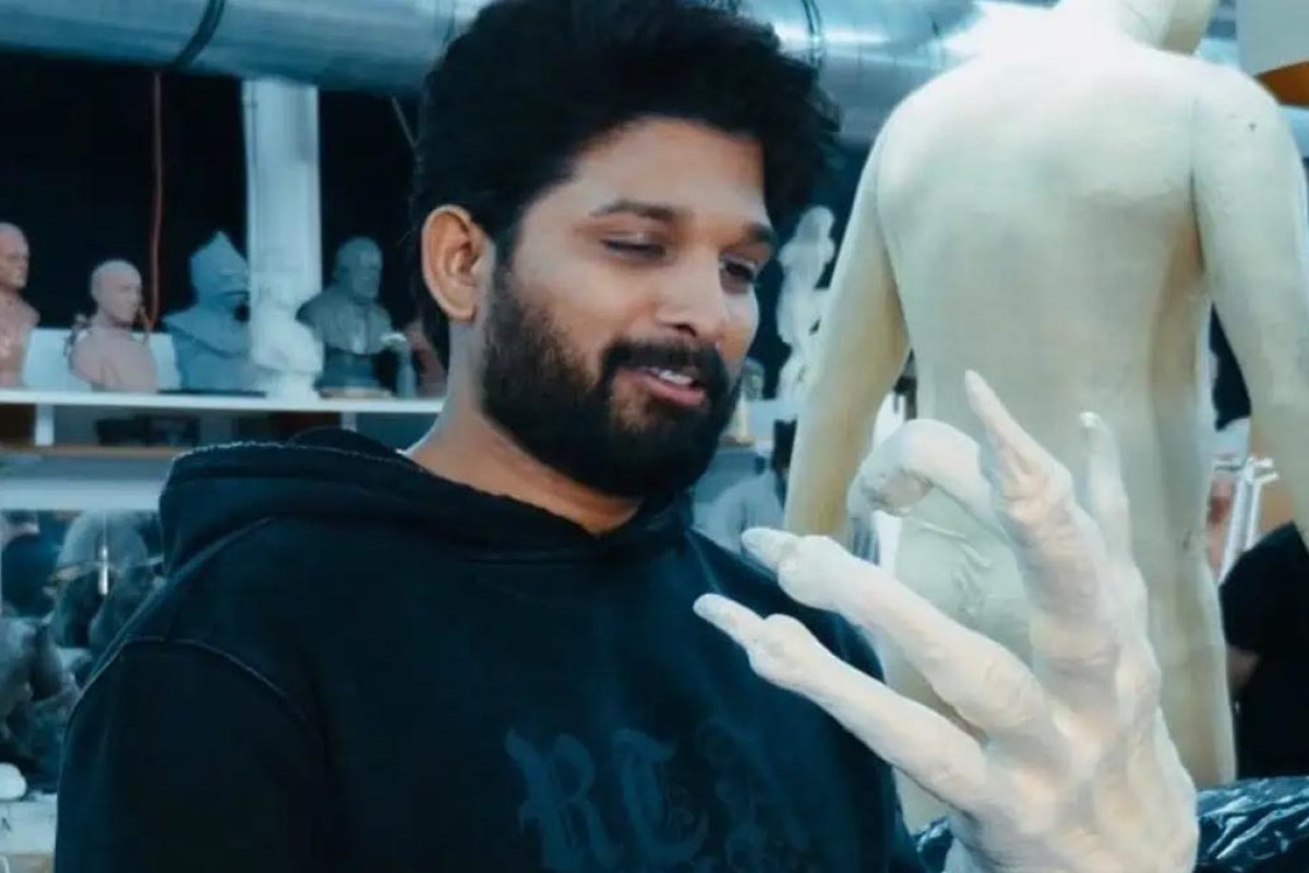 అల్లు అర్జున్- అట్లీ మూవీ పూనకాలు తెప్పించే వార్త.. బన్నీ త్రిబుల్ రోల్ అల్లు అర్జున్- అట్లీ మూవీ పూనకాలు తెప్పించే వార్త.. బన్నీ త్రిబుల్ రోల్
