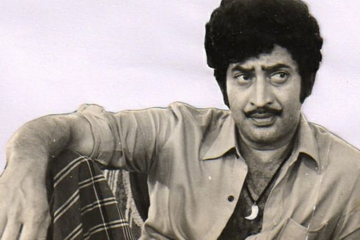 ఇష్టం లేకపోయినా సూపర్ స్టార్ కృష్ణకి విలన్ గా నటించిన లెజెండ్రీ నటుడు.. చరిత్ర సృష్టించిన మూవీ అది ఇష్టం లేకపోయినా సూపర్ స్టార్ కృష్ణకి విలన్ గా నటించిన లెజెండ్రీ నటుడు.. చరిత్ర సృష్టించిన మూవీ అది