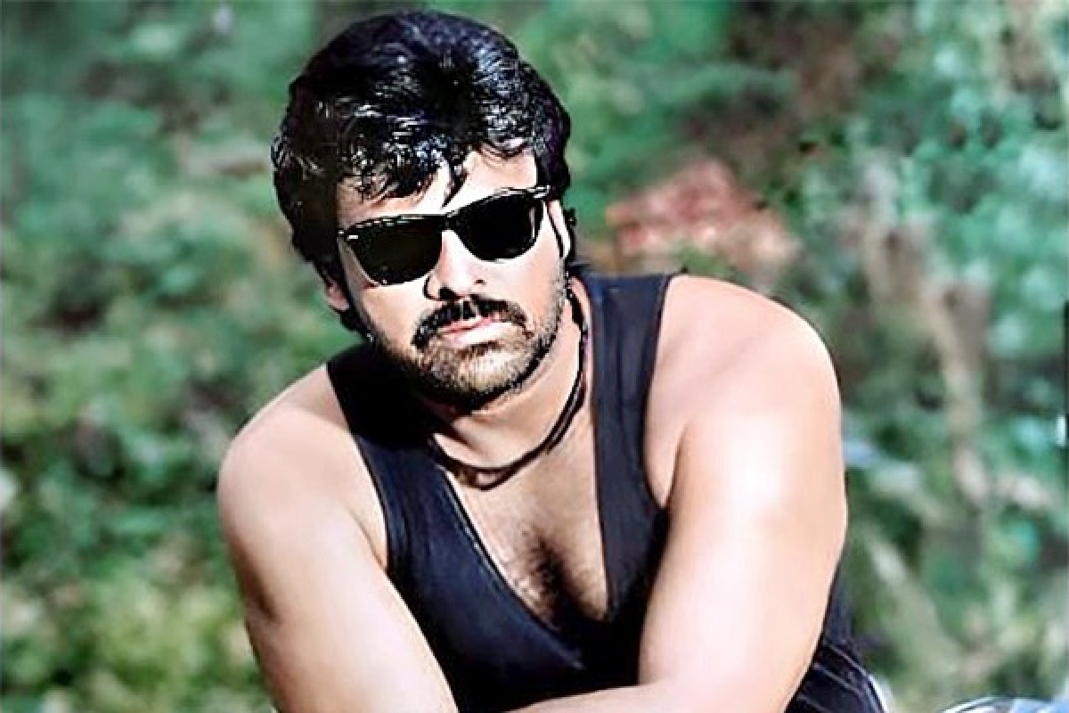 చిరంజీవి జాతకం మార్చేసిన నెల్లూరు లీలామహల్ థియేటర్, అతడు చేసిన మిస్టేక్ వల్లే మెగాస్టార్ అయ్యారా? చిరంజీవి జాతకం మార్చేసిన నెల్లూరు లీలామహల్ థియేటర్, అతడు చేసిన మిస్టేక్ వల్లే మెగాస్టార్ అయ్యారా?