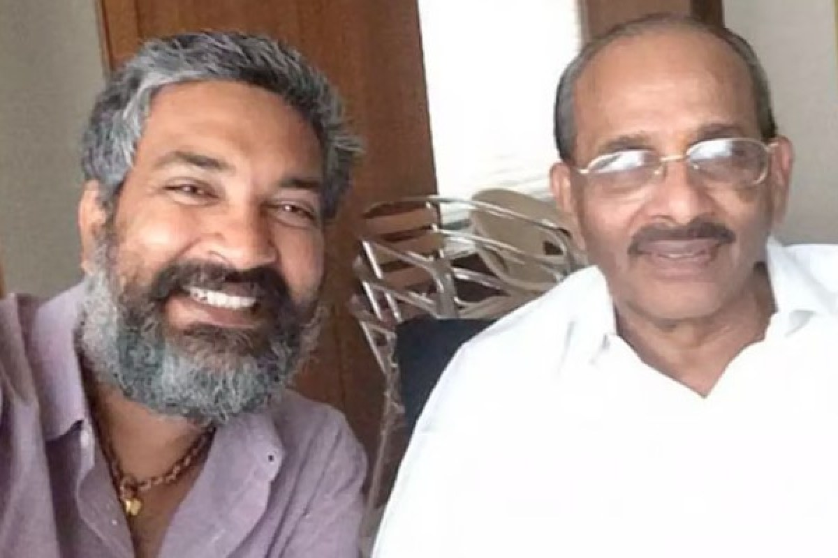 రాజమౌళి, విజయేంద్ర ప్రసాద్ ఇద్దరినీ ఫిదా చేసిన స్టార్.. ముగ్గురు హీరోలలో ఎవ్వరూ అతడిని మ్యాచ్ చేయలేదు రాజమౌళి, విజయేంద్ర ప్రసాద్ ఇద్దరినీ ఫిదా చేసిన స్టార్.. ముగ్గురు హీరోలలో ఎవ్వరూ అతడిని మ్యాచ్ చేయలేదు