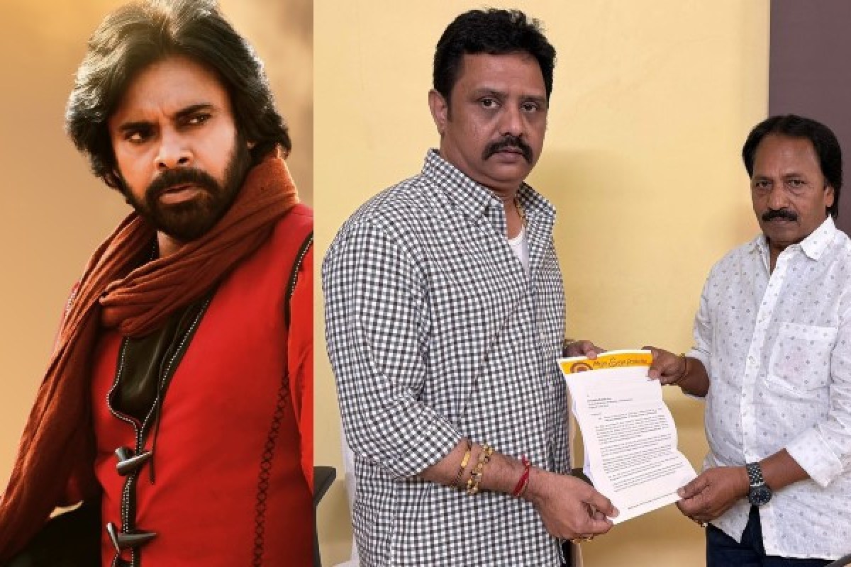 హరిహర వీరమల్లు టికెట్ ధరలు, స్పెషల్ షోల కోసం అప్లై చేసిన నిర్మాత.. పవన్ కళ్యాణ్ అనుమతులు ఇస్తారా? హరిహర వీరమల్లు టికెట్ ధరలు, స్పెషల్ షోల కోసం అప్లై చేసిన నిర్మాత.. పవన్ కళ్యాణ్ అనుమతులు ఇస్తారా?
