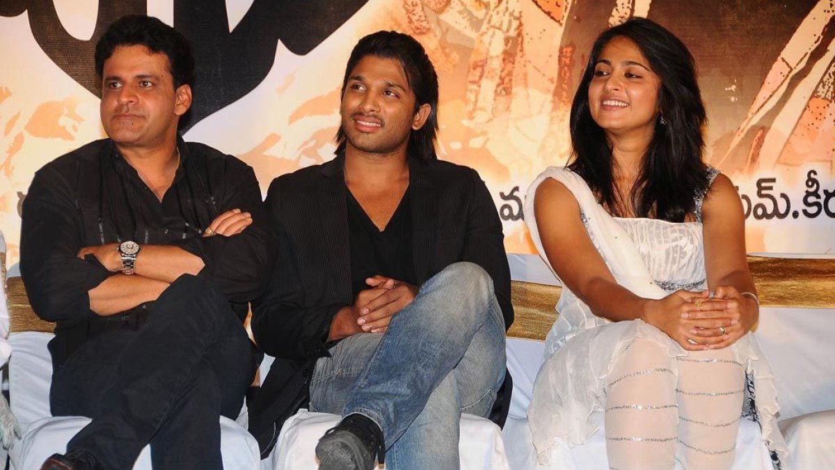 15 ఏళ్ళు పూర్తి చేసుకున్న 'వేదం', అల్లు అర్జున్ ఎమోషనల్ పోస్ట్.. ఈ మూవీలో నటించొద్దని చెప్పిన వారికి సమాధానం 15 ఏళ్ళు పూర్తి చేసుకున్న 'వేదం', అల్లు అర్జున్ ఎమోషనల్ పోస్ట్.. ఈ మూవీలో నటించొద్దని చెప్పిన వారికి సమాధానం