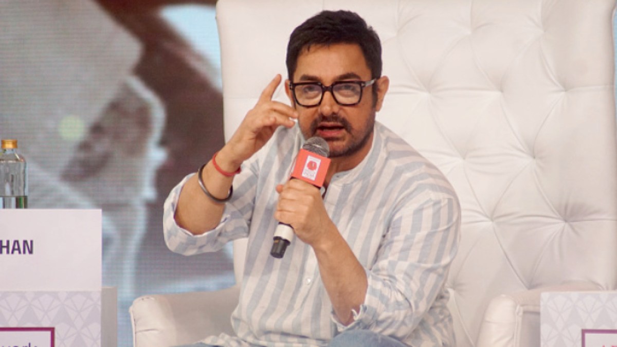 అమీర్ ఖాన్ సూపర్ హీరో మూవీ.. డైరెక్టర్ ఎవరో తెలిస్తే మతిపోవాల్సిందే, అదిరిపోయే కాంబో అమీర్ ఖాన్ సూపర్ హీరో మూవీ.. డైరెక్టర్ ఎవరో తెలిస్తే మతిపోవాల్సిందే, అదిరిపోయే కాంబో