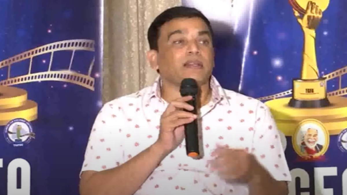 స్టార్ హీరోలకు దిల్ రాజు వార్నింగ్, ప్రభుత్వం అవార్డు ఇస్తే షూటింగ్ పక్కన పెట్టి రావాల్సిందే స్టార్ హీరోలకు దిల్ రాజు వార్నింగ్, ప్రభుత్వం అవార్డు ఇస్తే షూటింగ్ పక్కన పెట్టి రావాల్సిందే