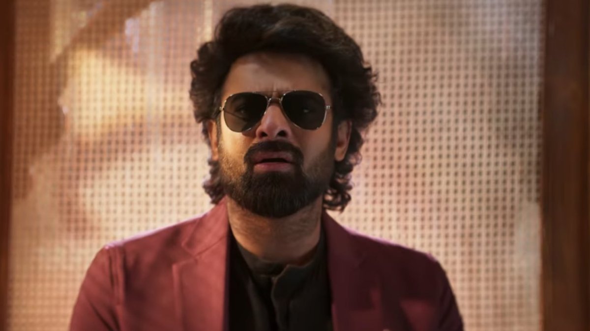 `రాజాసాబ్ 2`పై హింట్ ఇచ్చిన దర్శకుడు మారుతి.. నిడివి విషయంలో `పుష్ప 2`, `కల్కి 2898 ఏడీ`లకు పోటీ `రాజాసాబ్ 2`పై హింట్ ఇచ్చిన దర్శకుడు మారుతి.. నిడివి విషయంలో `పుష్ప 2`, `కల్కి 2898 ఏడీ`లకు పోటీ