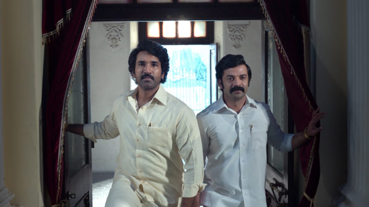 చంద్రబాబు, వైఎస్ఆర్ స్నేహంపై `మాయసభ`.. స్ట్రీమింగ్ ఎప్పుడు, ఎక్కడ? చంద్రబాబు, వైఎస్ఆర్ స్నేహంపై `మాయసభ`.. స్ట్రీమింగ్ ఎప్పుడు, ఎక్కడ?