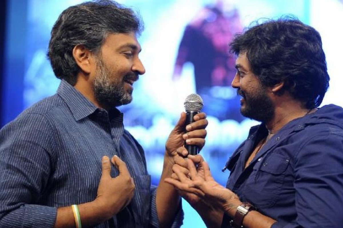 ఆ దర్శకులకు రాజమౌళి భయపడడానికి కారణం ఇదేనా, అలాంటి సినిమాలు చేయను అంటూ పూరి కామెంట్స్ ఆ దర్శకులకు రాజమౌళి భయపడడానికి కారణం ఇదేనా, అలాంటి సినిమాలు చేయను అంటూ పూరి కామెంట్స్