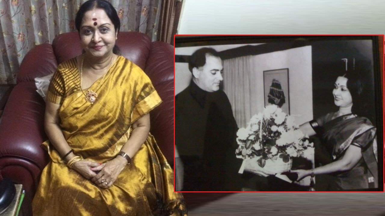 తల్లికి ఇచ్చిన మాటని జీవితాంతం నిలబెట్టుకున్న సరోజాదేవి, పిలిచి మరీ అడిగిన రాజీవ్ గాంధీకి ఊహించని షాక్ తల్లికి ఇచ్చిన మాటని జీవితాంతం నిలబెట్టుకున్న సరోజాదేవి, పిలిచి మరీ అడిగిన రాజీవ్ గాంధీకి ఊహించని షాక్