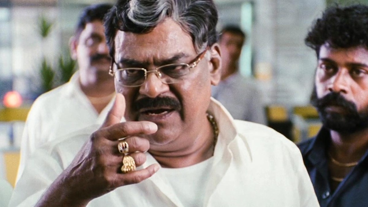 కోట శ్రీనివాసరావుతోపాటే సినిమాల్లోకి వచ్చి ఇప్పుడు ఇండస్ట్రీని శాసిస్తున్న సూపర్ స్టార్ ఎవరో తెలుసా? కోట శ్రీనివాసరావుతోపాటే సినిమాల్లోకి వచ్చి ఇప్పుడు ఇండస్ట్రీని శాసిస్తున్న సూపర్ స్టార్ ఎవరో తెలుసా?