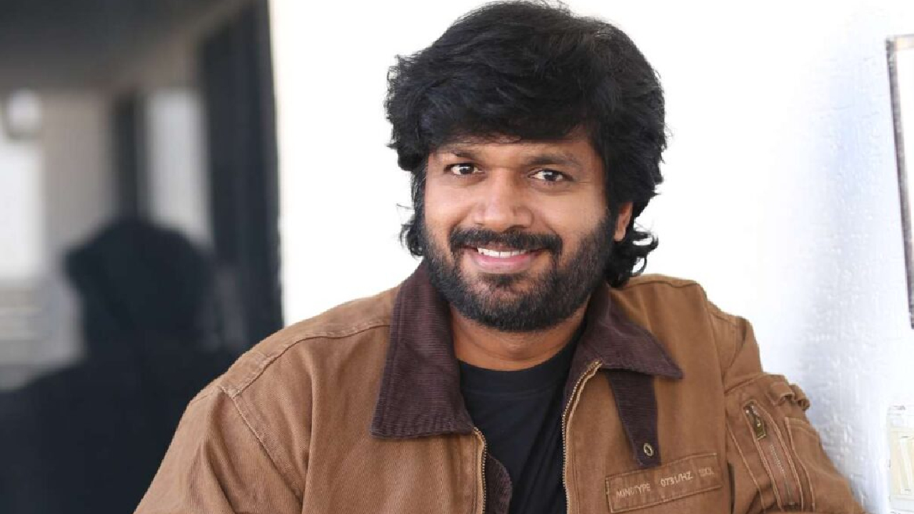 అనిల్ రావిపూడి సంచలనం: హీరో ఎవరంటే షాక్! విలన్ ఫిక్స్, ఫహద్ ఫాజిల్ మాస్ ఎంట్రీ!! అనిల్ రావిపూడి సంచలనం: హీరో ఎవరంటే షాక్! విలన్ ఫిక్స్, ఫహద్ ఫాజిల్ మాస్ ఎంట్రీ!!