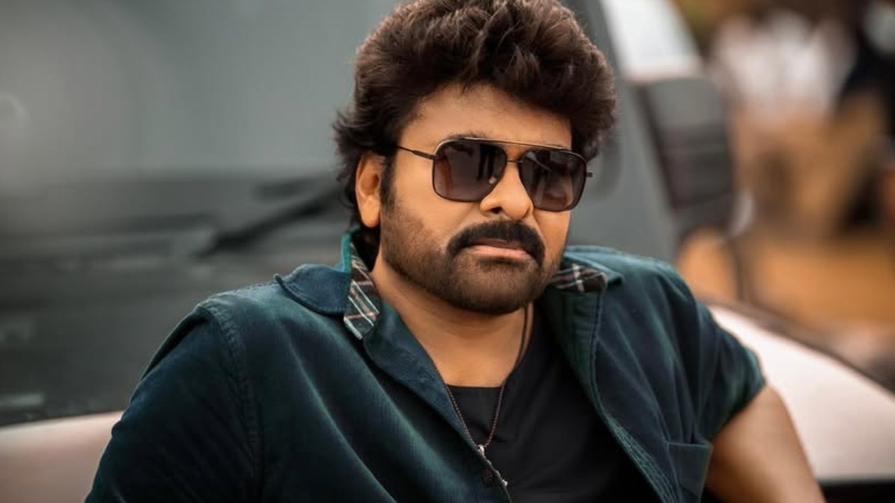 షాకింగ్: పవర్ ఫుల్ పోలీస్ రోల్ కి మెగాస్టార్ నో చెప్పడానికి కారణం ఇదేనా? వైరల్ న్యూస్! షాకింగ్: పవర్ ఫుల్ పోలీస్ రోల్ కి మెగాస్టార్ నో చెప్పడానికి కారణం ఇదేనా? వైరల్ న్యూస్!