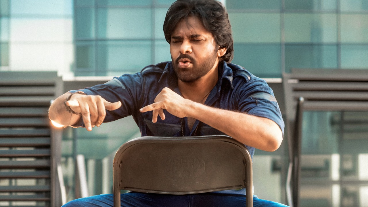 పవన్ కళ్యాణ్ ఫ్యాన్స్కు పూనకాలే! ఉస్తాద్ భగత్ సింగ్ ప్రమోషన్స్కు డేట్స్ ఫిక్స్ చేసిన పవర్ స్టార్! పవన్ కళ్యాణ్ ఫ్యాన్స్కు పూనకాలే! ఉస్తాద్ భగత్ సింగ్ ప్రమోషన్స్కు డేట్స్ ఫిక్స్ చేసిన పవర్ స్టార్!