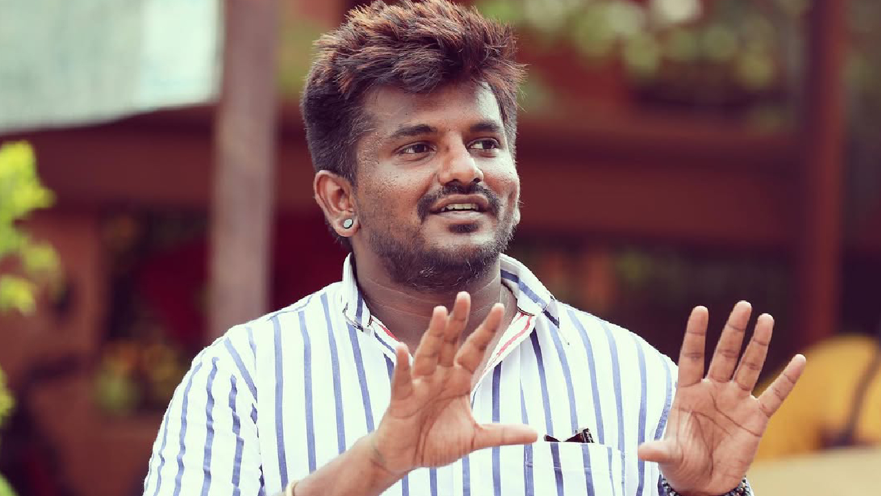 మాస్ డైరెక్టర్ తో శింబు మూవీ ఫిక్స్! యూత్ కి పండగే పండగ!! మాస్ డైరెక్టర్ తో శింబు మూవీ ఫిక్స్! యూత్ కి పండగే పండగ!!