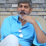 జగ్గూభాయ్ సంచలన నిజం! 60 ఏళ్ల టీచర్పై ఆరో తరగతి క్రష్.. జగపతి బాబు స్టోరీ వైరల్! జగ్గూభాయ్ సంచలన నిజం! 60 ఏళ్ల టీచర్పై ఆరో తరగతి క్రష్.. జగపతి బాబు స్టోరీ వైరల్!