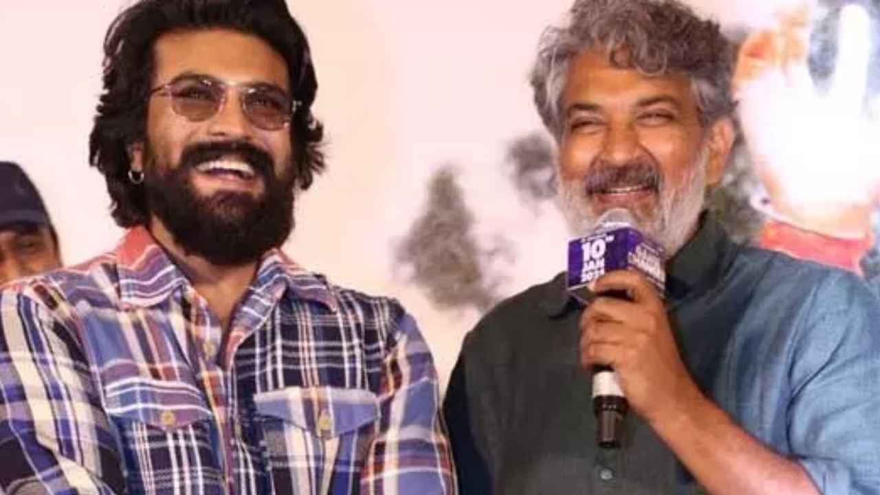 "నేను కృంగిపోయాను!" - రామ్ చరణ్ సంచలన వ్యాఖ్యలు! రాజమౌళి ఇచ్చిన పవర్ఫుల్ సలహా ఇదే! "నేను కృంగిపోయాను!" - రామ్ చరణ్ సంచలన వ్యాఖ్యలు! రాజమౌళి ఇచ్చిన పవర్ఫుల్ సలహా ఇదే!
