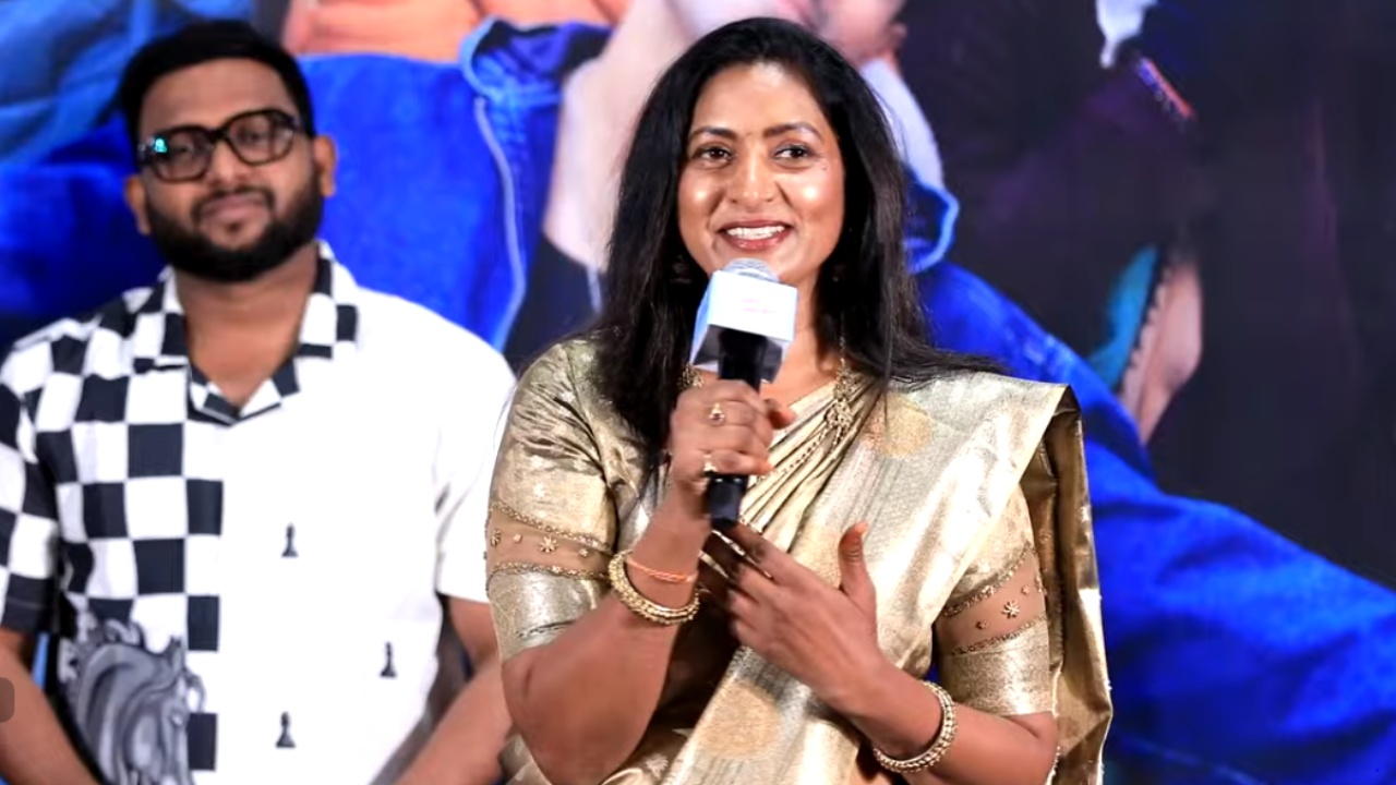 ఆమని షాకింగ్ కామెంట్స్! వైన్ ట్యాంక్, ర్యాబిట్ మాంసం.. ప్యారిస్ లో ఏం జరిగింది? సంచలనం! ఆమని షాకింగ్ కామెంట్స్! వైన్ ట్యాంక్, ర్యాబిట్ మాంసం.. ప్యారిస్ లో ఏం జరిగింది? సంచలనం!