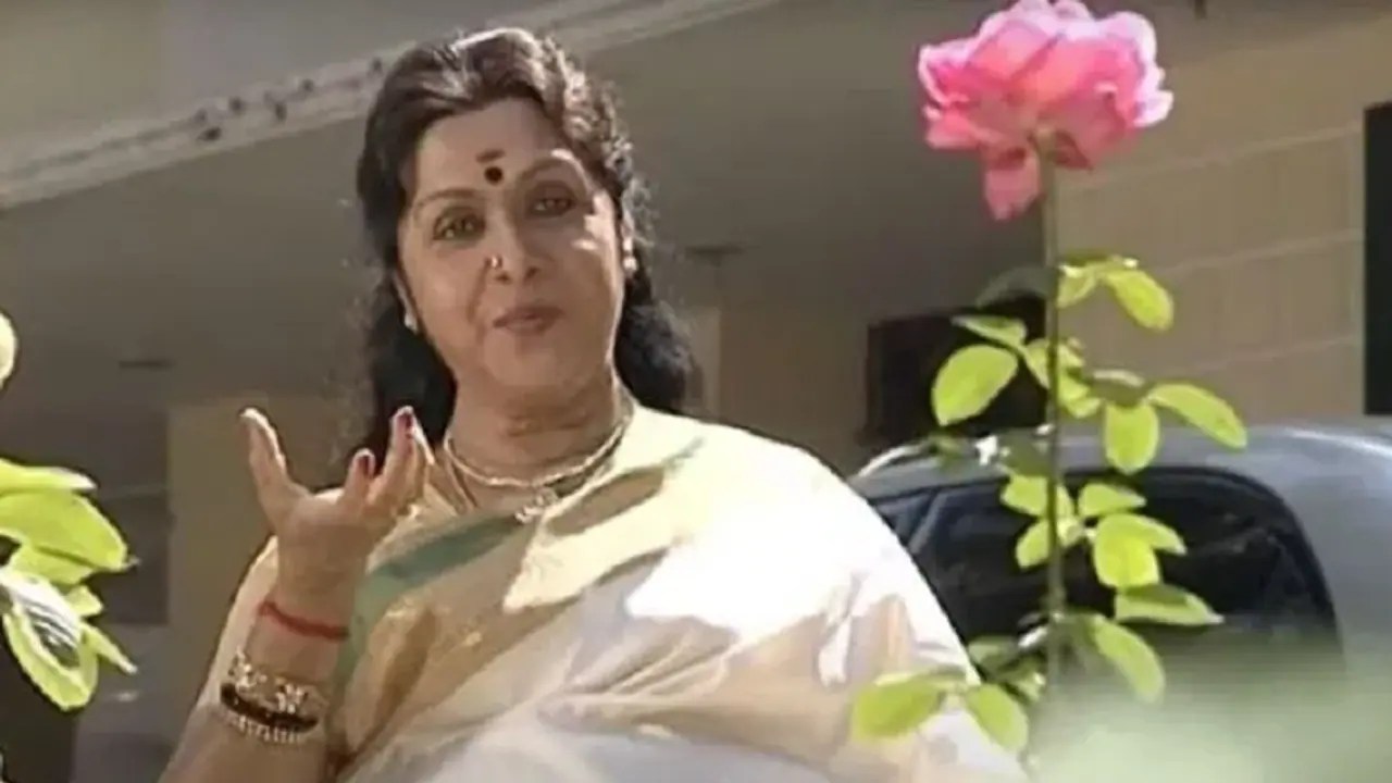 సరోజా దేవి లేకపోతే నేను హీరో అయ్యేవాడిని కాదు.. ఉపేంద్ర ఎమోషనల్ కామెంట్ సరోజా దేవి లేకపోతే నేను హీరో అయ్యేవాడిని కాదు.. ఉపేంద్ర ఎమోషనల్ కామెంట్