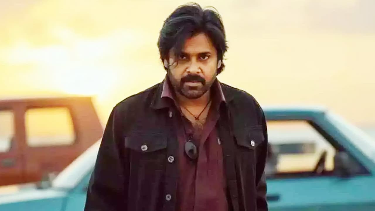 లండన్ నుండి థమన్ మ్యూజిక్ సర్ప్రైజ్.. పవన్ కళ్యాణ్ ఓజీ పై హైప్స్ పెంచేశారుగా.. లండన్ నుండి థమన్ మ్యూజిక్ సర్ప్రైజ్.. పవన్ కళ్యాణ్ ఓజీ పై హైప్స్ పెంచేశారుగా..