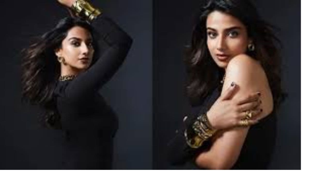 మీనాక్షి చౌదరి పెళ్లి నిజమేనా? ఆ రూమర్స్ పై ఆమె స్పందన వింటే షాక్ అవుతారు! మీనాక్షి చౌదరి పెళ్లి నిజమేనా? ఆ రూమర్స్ పై ఆమె స్పందన వింటే షాక్ అవుతారు!