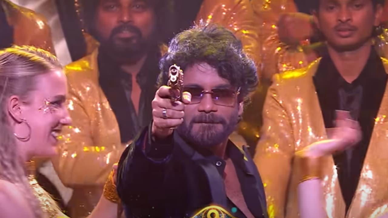 `బిగ్ బాస్ తెలుగు 9` గ్రాండ్ లాంచ్.. కొత్త హౌజ్ ఎలా ఉందో చూశారా? ఈ సారి ట్విస్ట్ ఏంటంటే? `బిగ్ బాస్ తెలుగు 9` గ్రాండ్ లాంచ్.. కొత్త హౌజ్ ఎలా ఉందో చూశారా? ఈ సారి ట్విస్ట్ ఏంటంటే?