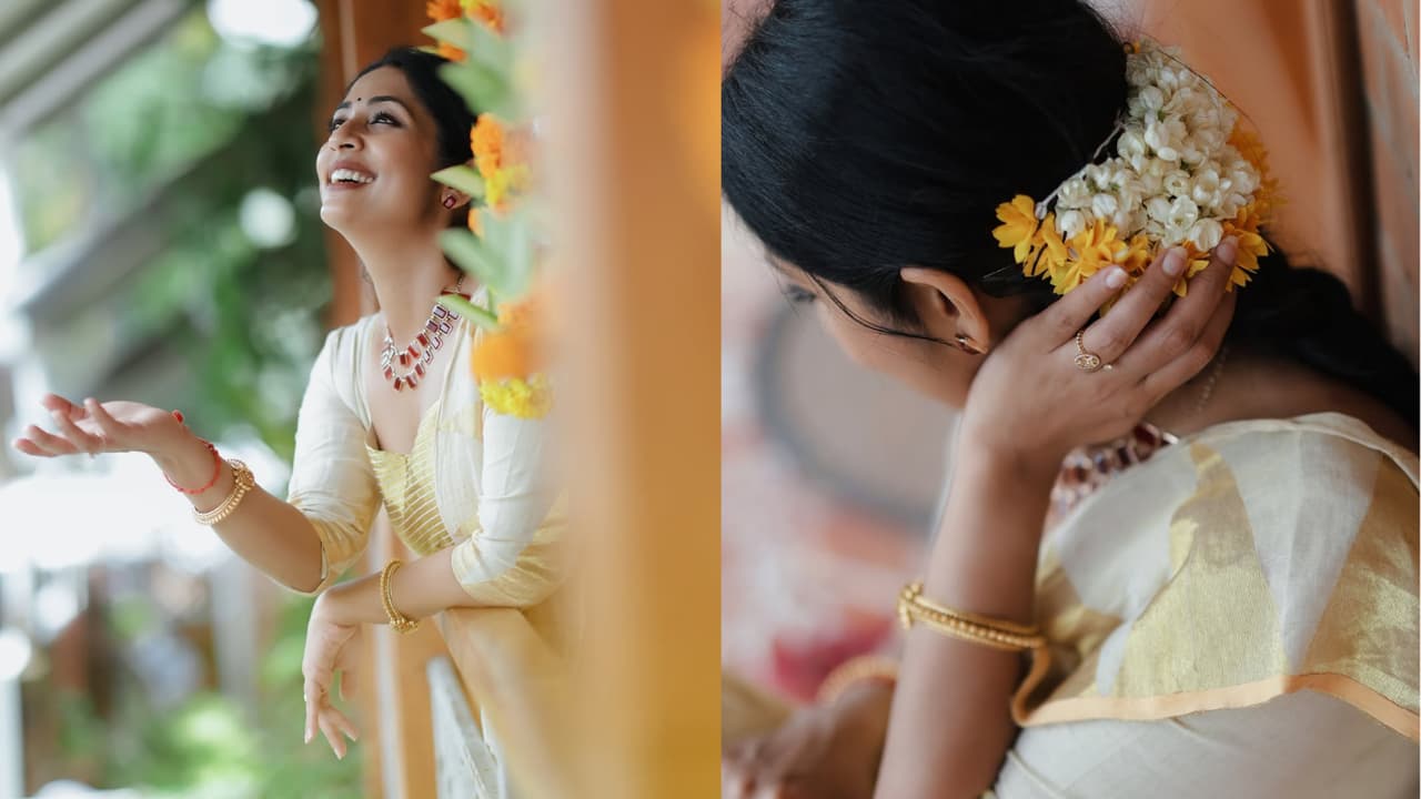 పాపం.. మల్లెపూలు ఎంత పని చేశాయో చూడండి, నవ్య నాయర్ కి రూ.1.14 లక్షలు ఫైన్ పాపం.. మల్లెపూలు ఎంత పని చేశాయో చూడండి, నవ్య నాయర్ కి రూ.1.14 లక్షలు ఫైన్