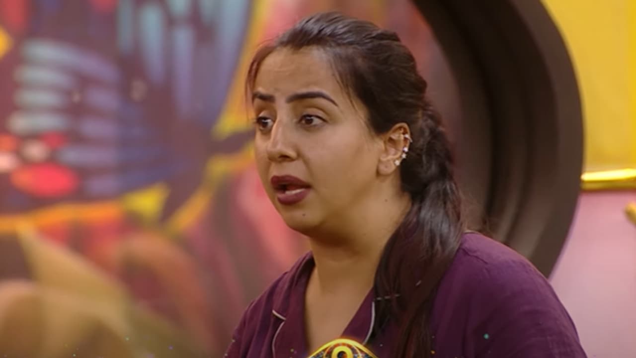 Bigg Boss Telugu 9: కెమెరా ఫోకస్ కోసం డ్రామాలు, కంటెంట్ ఇవ్వమంటే పర్సనల్ ఎటాక్.. నామినేషన్లో ఉన్నది వీరే Bigg Boss Telugu 9: కెమెరా ఫోకస్ కోసం డ్రామాలు, కంటెంట్ ఇవ్వమంటే పర్సనల్ ఎటాక్.. నామినేషన్లో ఉన్నది వీరే