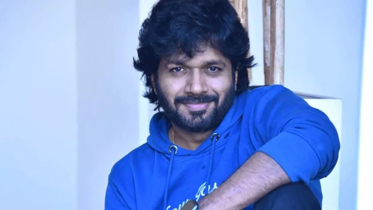 బాలీవుడ్ కు అనిల్ రావిపూడి, టాలీవుడ్ కు గుడ్ బై చెపుతాడా? బాలీవుడ్ కు అనిల్ రావిపూడి, టాలీవుడ్ కు గుడ్ బై చెపుతాడా?