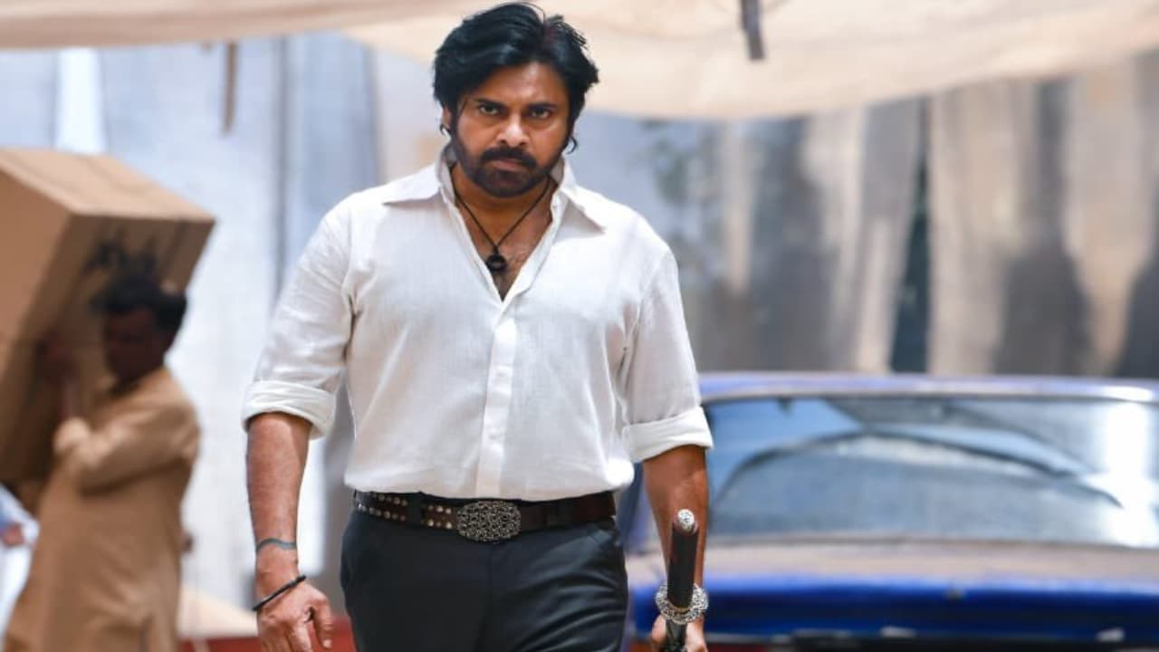 OG ట్రైలర్ లీక్: పవన్ కళ్యాణ్ని ఫ్యాన్స్ చూడాలనుకున్నది ఇలా కదా, ఓజీ ట్రైలర్ విధ్వంసం OG ట్రైలర్ లీక్: పవన్ కళ్యాణ్ని ఫ్యాన్స్ చూడాలనుకున్నది ఇలా కదా, ఓజీ ట్రైలర్ విధ్వంసం