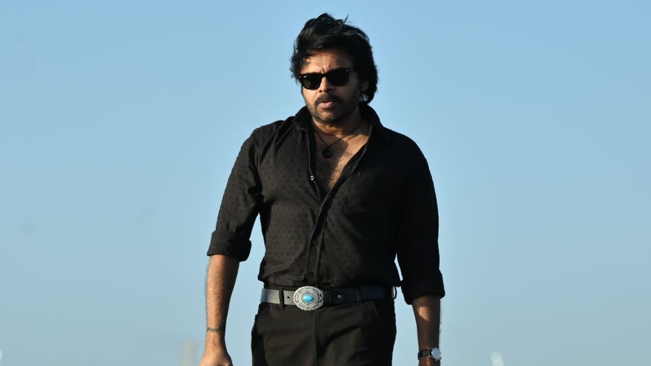 OG Review: ఓజీ మూవీ ఫస్ట్ రివ్యూ, హైలైట్స్ ఇవే, మైనస్లు ఏంటంటే.. ఈ వారం పవన్కి ఎదురేలేదు OG Review: ఓజీ మూవీ ఫస్ట్ రివ్యూ, హైలైట్స్ ఇవే, మైనస్లు ఏంటంటే.. ఈ వారం పవన్కి ఎదురేలేదు