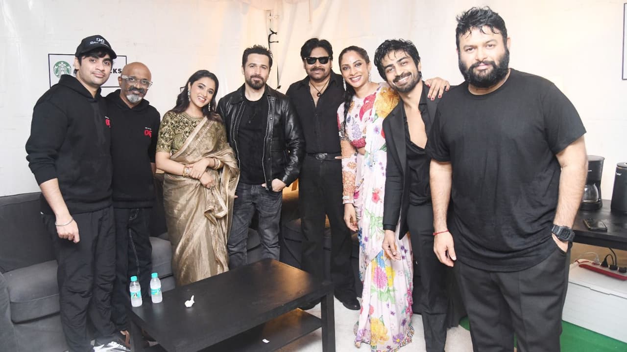 ఓజీ నటీనటుల రెమ్యునరేషన్స్ లిస్ట్.. పవన్, ప్రియాంక, శ్రీయా రెడ్డి, ఇమ్రాన్ హష్మీ ఎవరెవరు ఎంత తీసుకున్నారు ? ఓజీ నటీనటుల రెమ్యునరేషన్స్ లిస్ట్.. పవన్, ప్రియాంక, శ్రీయా రెడ్డి, ఇమ్రాన్ హష్మీ ఎవరెవరు ఎంత తీసుకున్నారు ?