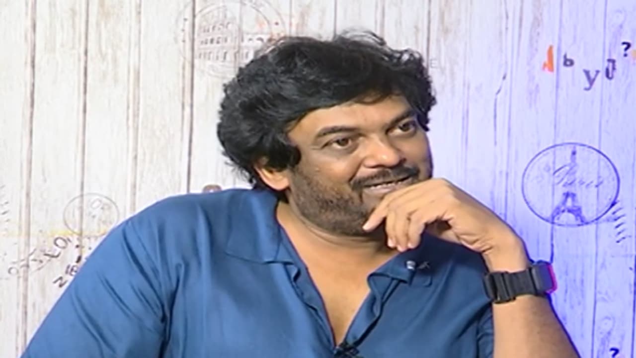 పూరీ జగన్నాథ్తోపాటు అసిస్టెంట్గా చేసి స్టార్ అయిన హీరో ఎవరో తెలుసా? చిన్నప్పుడు ఇంటి నుంచి పారిపోయాడు పూరీ జగన్నాథ్తోపాటు అసిస్టెంట్గా చేసి స్టార్ అయిన హీరో ఎవరో తెలుసా? చిన్నప్పుడు ఇంటి నుంచి పారిపోయాడు