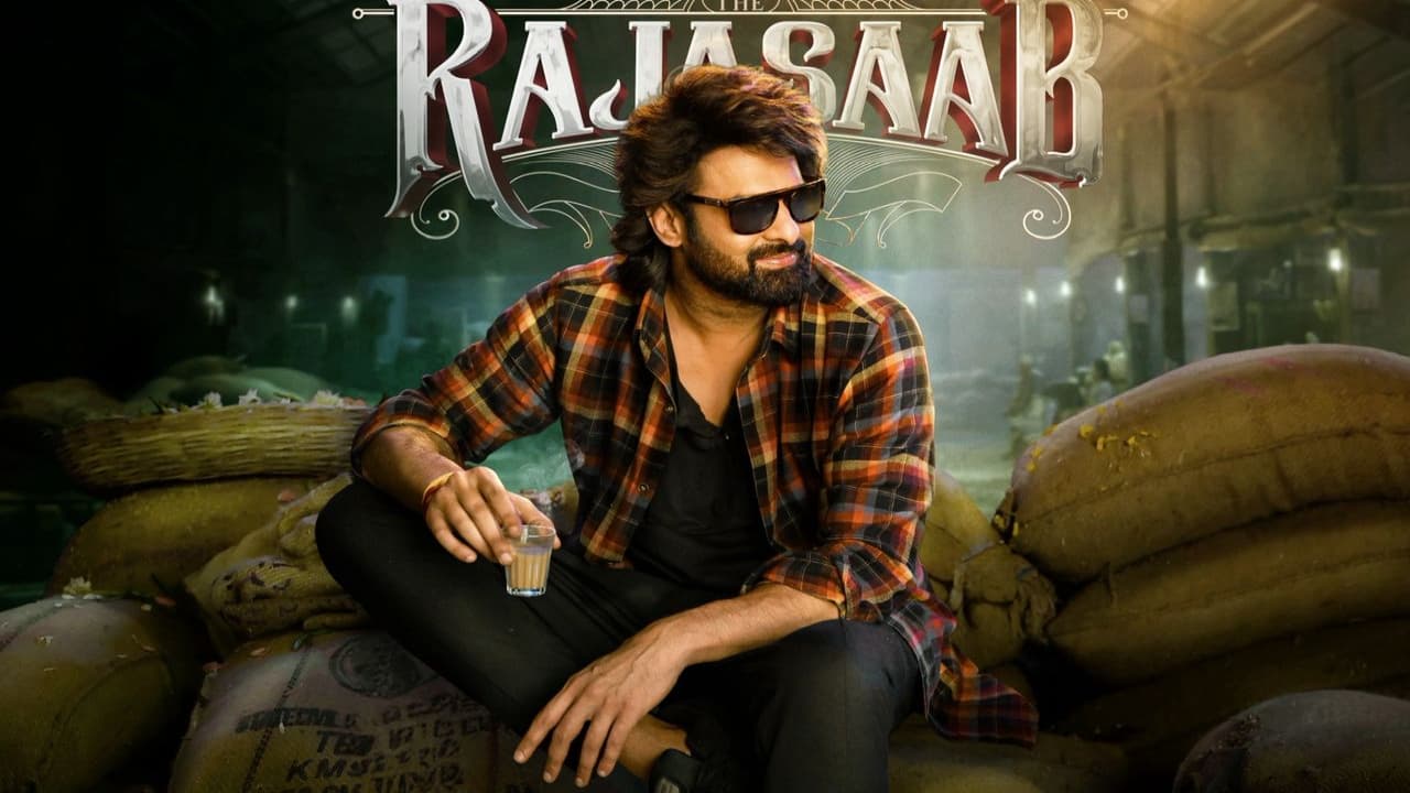 RajaSaab Trailer Review: రాజాసాబ్ ట్రైలర్ రివ్యూ.. భయపడుతూ, భయపెట్టిన ప్రభాస్, విజువల్స్ వండర్కి రెడీ అయిపోండి RajaSaab Trailer Review: రాజాసాబ్ ట్రైలర్ రివ్యూ.. భయపడుతూ, భయపెట్టిన ప్రభాస్, విజువల్స్ వండర్కి రెడీ అయిపోండి