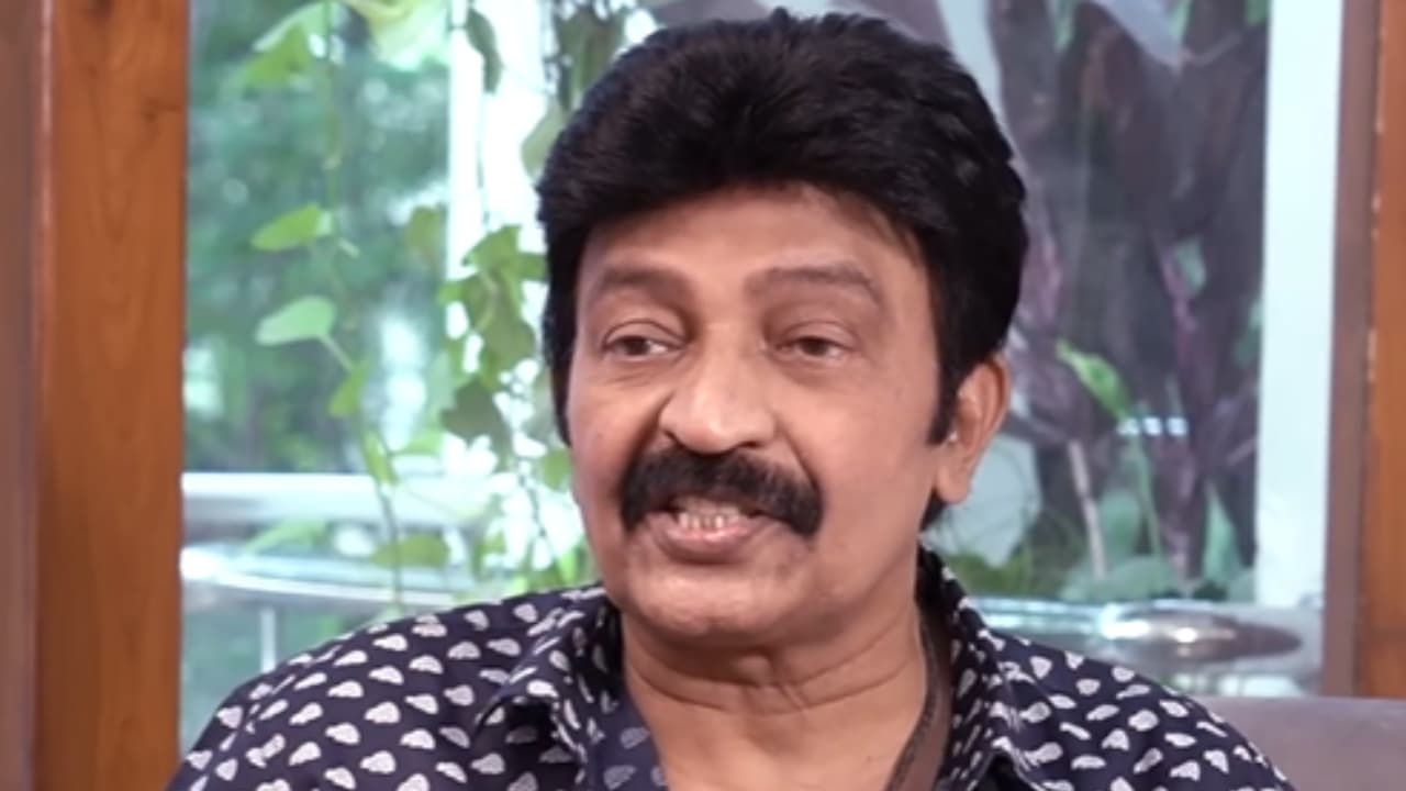 Rajasekhar: ఇక నా లైఫ్ అయిపోయింది, సినిమాలు చేయలేనని రాజశేఖర్ ఎమోషనల్.. ఏం జరిగిందో తెలుసా? Rajasekhar: ఇక నా లైఫ్ అయిపోయింది, సినిమాలు చేయలేనని రాజశేఖర్ ఎమోషనల్.. ఏం జరిగిందో తెలుసా?