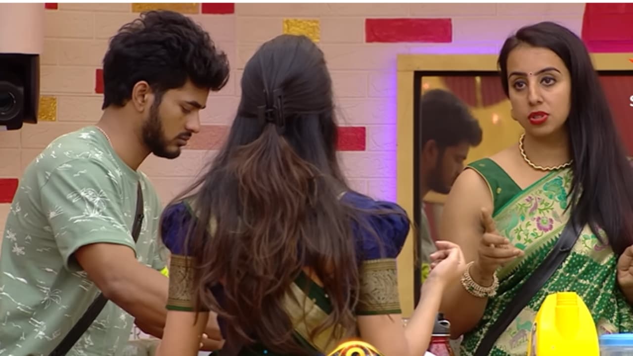 Bigg Boss Telugu 9 (Day 22): అమ్మ అంటూనే సంజనా నిజ స్వరూపం బయటపెట్టిన ఇమ్మాన్యుయెల్.. తనూజ, సుమన్ సేఫ్ Bigg Boss Telugu 9 (Day 22): అమ్మ అంటూనే సంజనా నిజ స్వరూపం బయటపెట్టిన ఇమ్మాన్యుయెల్.. తనూజ, సుమన్ సేఫ్