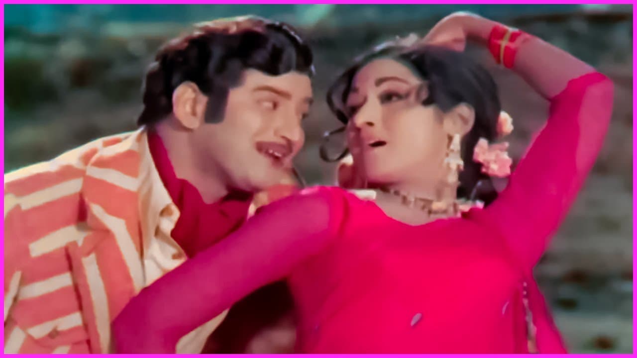 సూపర్ స్టార్ కృష్ణతో వాణిశ్రీకి ఉన్న గొడవేంటి? 30ఏళ్ల తర్వాత ఫోన్ చేస్తే మొహం మీదే నో చెప్పిన స్టార్ హీరోయిన్ సూపర్ స్టార్ కృష్ణతో వాణిశ్రీకి ఉన్న గొడవేంటి? 30ఏళ్ల తర్వాత ఫోన్ చేస్తే మొహం మీదే నో చెప్పిన స్టార్ హీరోయిన్