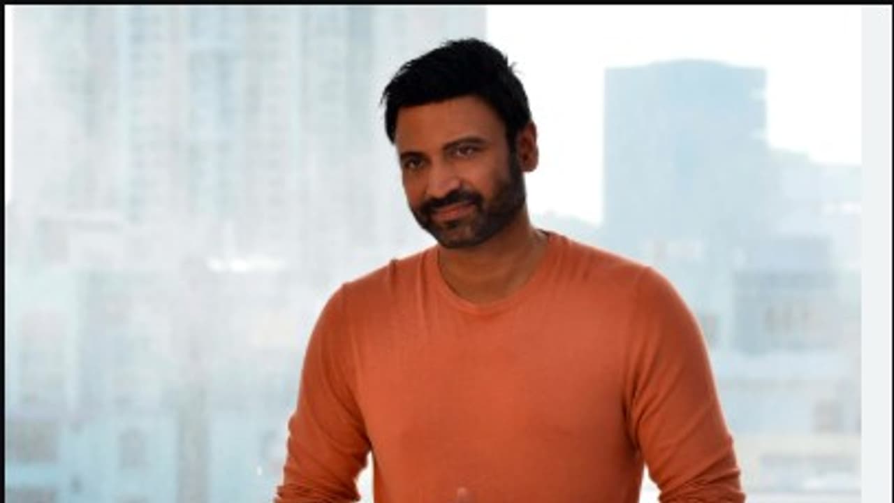 మా తాత ఏఎన్నార్, మావయ్య నాగార్జున కంటే ఆ హీరోలే నాకు ఎక్కువ ఇష్టం.. తండ్రీ కొడుకులపై సుమంత్ వ్యాఖ్యలు మా తాత ఏఎన్నార్, మావయ్య నాగార్జున కంటే ఆ హీరోలే నాకు ఎక్కువ ఇష్టం.. తండ్రీ కొడుకులపై సుమంత్ వ్యాఖ్యలు