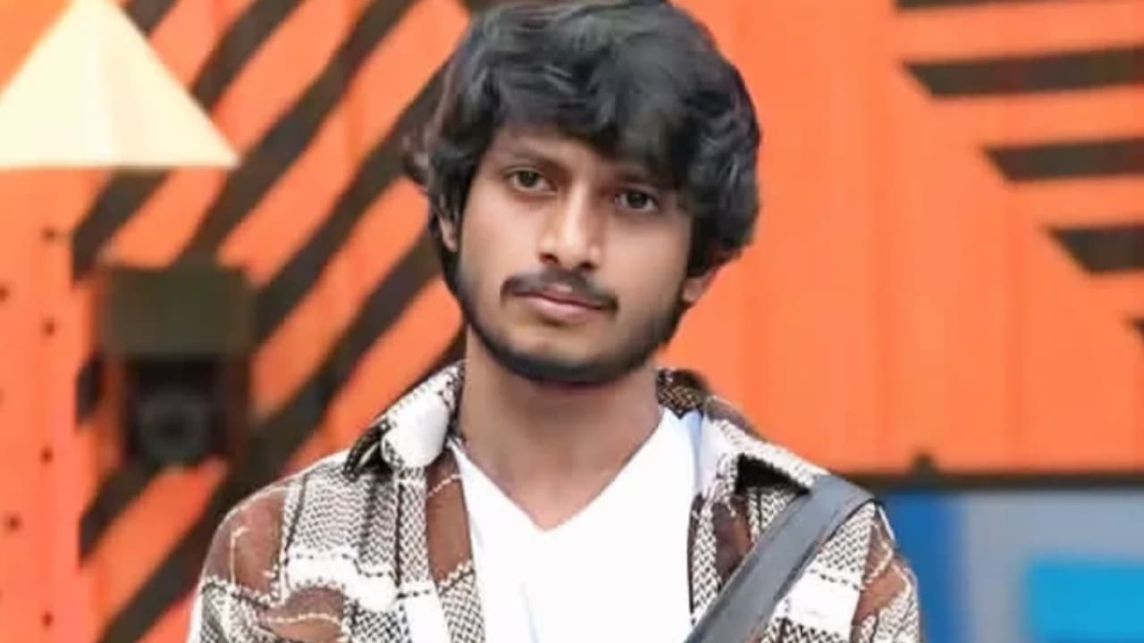 శ్రీనివాస సాయి బిగ్ బాస్ పారితోషికం ఎంతో తెలుసా? నాలుగు వారాలు హౌజ్లో ఉన్నందుకు దక్కింది ఇదే శ్రీనివాస సాయి బిగ్ బాస్ పారితోషికం ఎంతో తెలుసా? నాలుగు వారాలు హౌజ్లో ఉన్నందుకు దక్కింది ఇదే