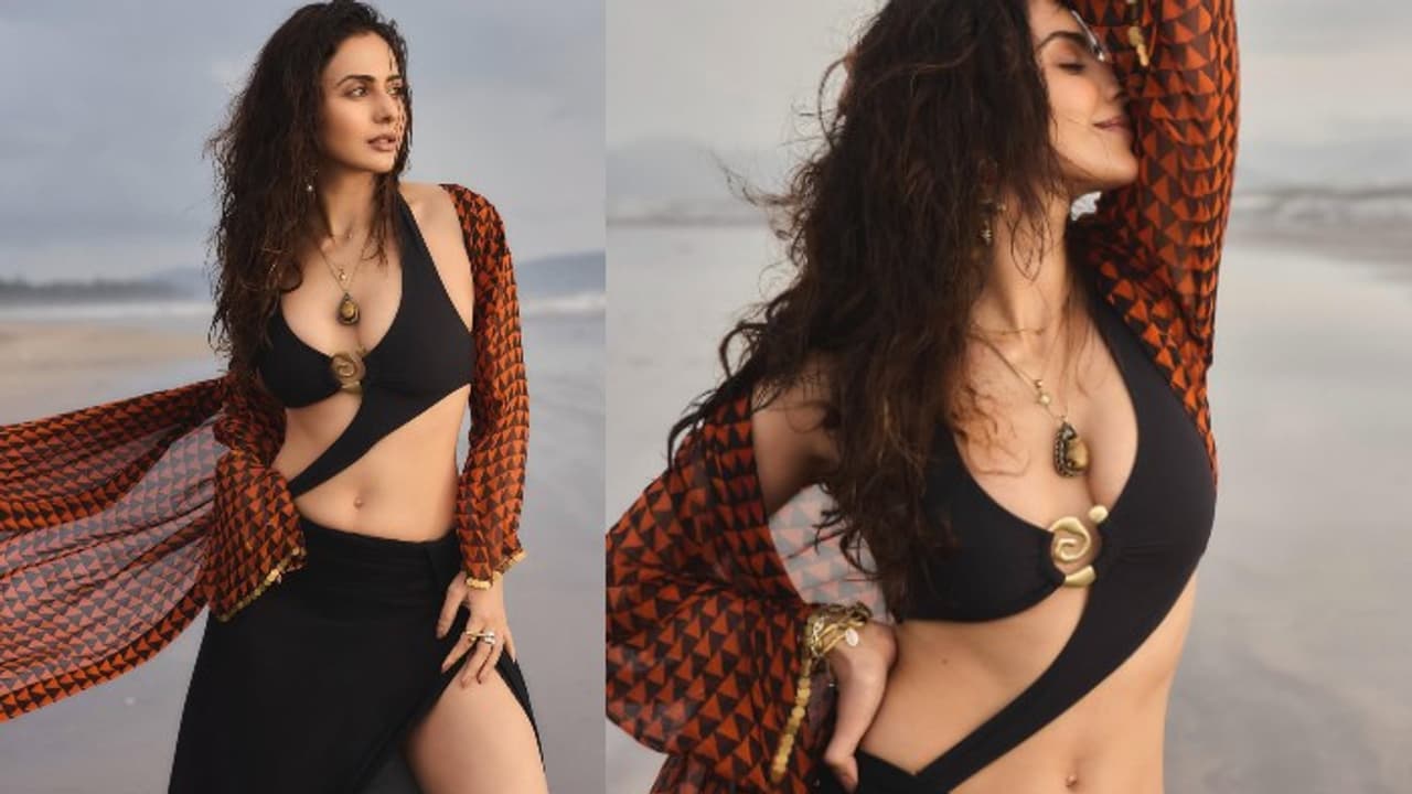 రకుల్ ప్రీత్ రొమాంటిక్ సినిమాకు ఓటీటీ మోక్షం! రిలీజ్ డేట్ ఖరారు, వివరాలు ఇవే. రకుల్ ప్రీత్ రొమాంటిక్ సినిమాకు ఓటీటీ మోక్షం! రిలీజ్ డేట్ ఖరారు, వివరాలు ఇవే.