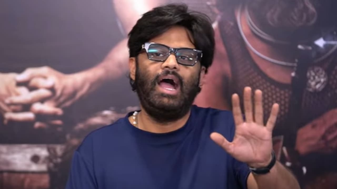 కింగ్డమ్, వార్ 2: నిర్మాత నాగవంశీకి వరుస షాక్కులు కింగ్డమ్, వార్ 2: నిర్మాత నాగవంశీకి వరుస షాక్కులు