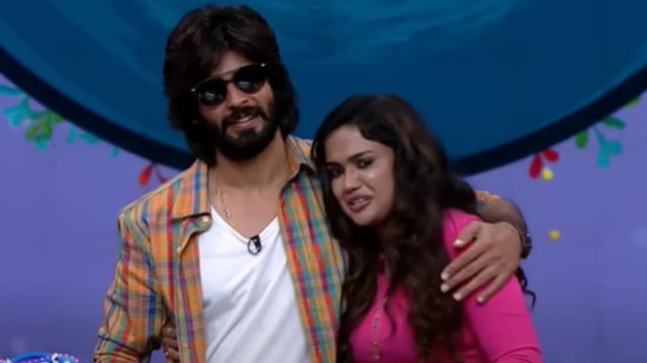 Aadivaram With Star Maa Parivaaram: ఈ కట్టె కాలేవరకు నీతోనే..మాటిచ్చిన అమర్ దీప్, ఏడ్చేసిన అరియానా, శోభా శెట్టి Aadivaram With Star Maa Parivaaram: ఈ కట్టె కాలేవరకు నీతోనే..మాటిచ్చిన అమర్ దీప్, ఏడ్చేసిన అరియానా, శోభా శెట్టి