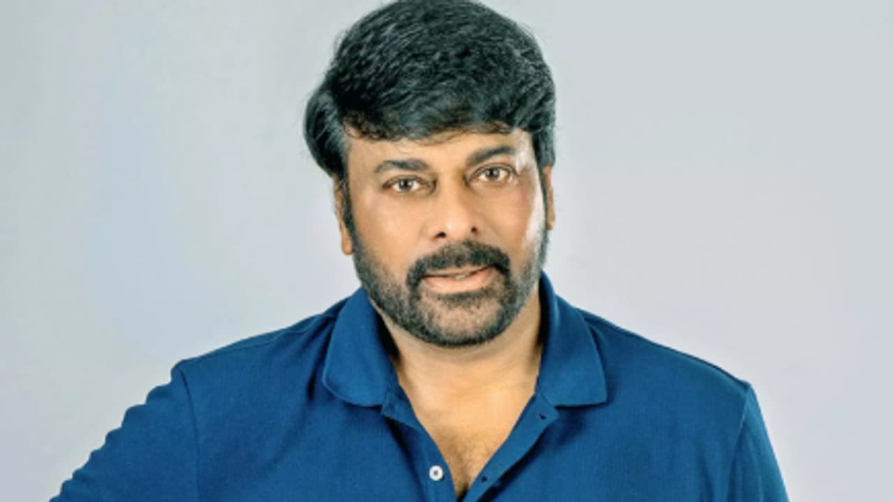 నేను ఎవరికీ హామీ ఇవ్వలేదు, ఫేక్ న్యూస్ పై మెగాస్టార్ చిరంజీవి క్లారిటీ నేను ఎవరికీ హామీ ఇవ్వలేదు, ఫేక్ న్యూస్ పై మెగాస్టార్ చిరంజీవి క్లారిటీ