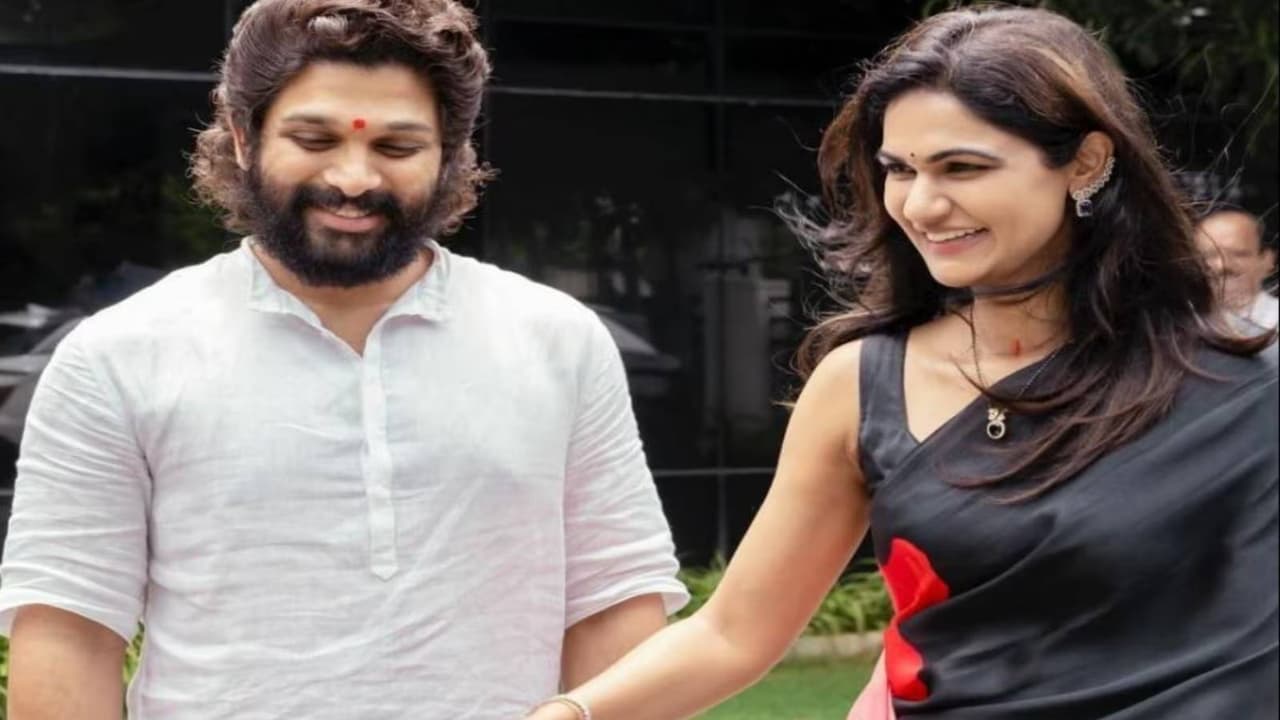 షాకింగ్ నిజం బయటపెట్టిన బన్నీ! స్నేహారెడ్డితో పెళ్ళి ప్రేమ వివాహమా? లేక పెద్దలు కుదిర్చిన సంబంధమా? వైరల్ న్యూస్! షాకింగ్ నిజం బయటపెట్టిన బన్నీ! స్నేహారెడ్డితో పెళ్ళి ప్రేమ వివాహమా? లేక పెద్దలు కుదిర్చిన సంబంధమా? వైరల్ న్యూస్!