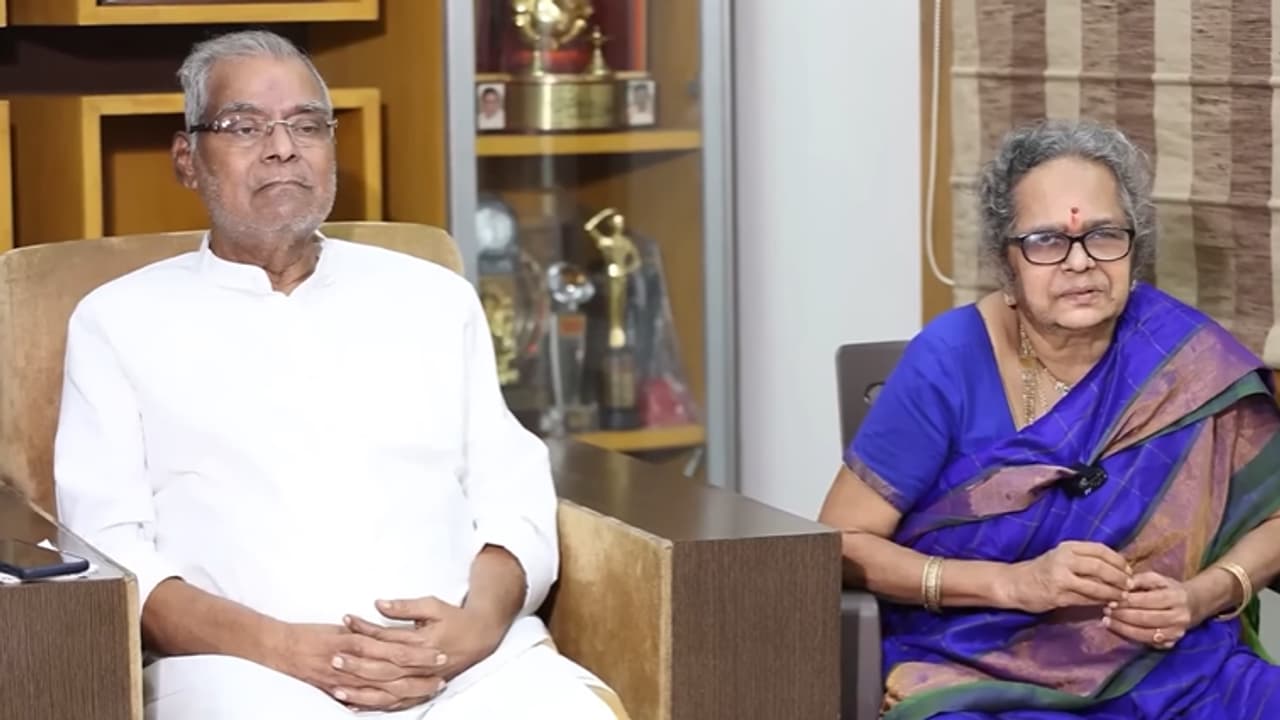 కోట శ్రీనివాసరావు సినిమాల్లో ఆయన భార్యకి ఇష్టమైన మూవీ ఏంటో తెలుసా? ఆ ఒక్కటి తప్ప ఏదీ నచ్చదట కోట శ్రీనివాసరావు సినిమాల్లో ఆయన భార్యకి ఇష్టమైన మూవీ ఏంటో తెలుసా? ఆ ఒక్కటి తప్ప ఏదీ నచ్చదట