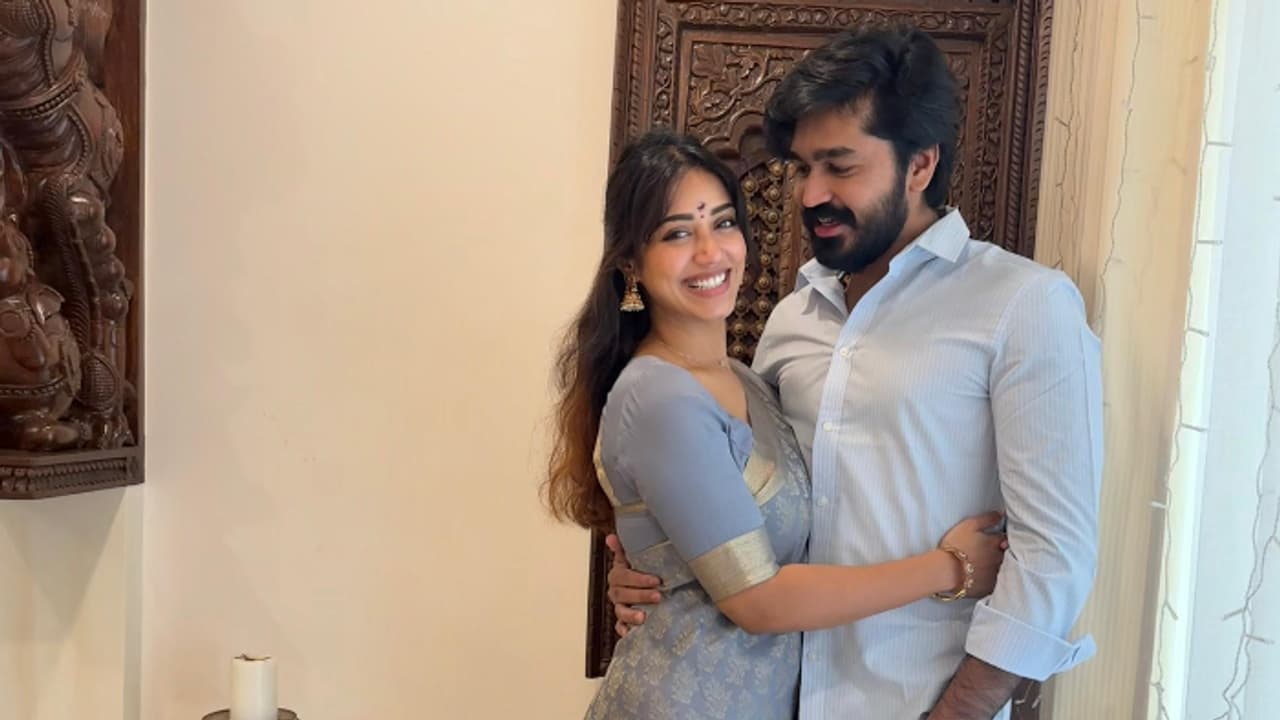 నివేతా పేతురాజ్ మ్యారేజ్ చేసుకునేది ఇతన్నే.. రహస్యంగా ఎంగేజ్మెంట్ ? పెళ్లి కూడా అలానే నివేతా పేతురాజ్ మ్యారేజ్ చేసుకునేది ఇతన్నే.. రహస్యంగా ఎంగేజ్మెంట్ ? పెళ్లి కూడా అలానే