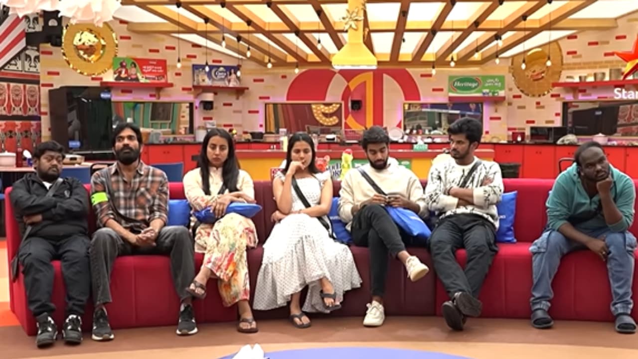 Bigg Boss Telugu 9: లవర్కి షాకిచ్చిన ఇమ్మాన్యుయెల్.. కప్ గెలిస్తే ఫస్ట్ ఏం చేస్తాడో తెలుసా.. తనూజ ఆవేదన Bigg Boss Telugu 9: లవర్కి షాకిచ్చిన ఇమ్మాన్యుయెల్.. కప్ గెలిస్తే ఫస్ట్ ఏం చేస్తాడో తెలుసా.. తనూజ ఆవేదన