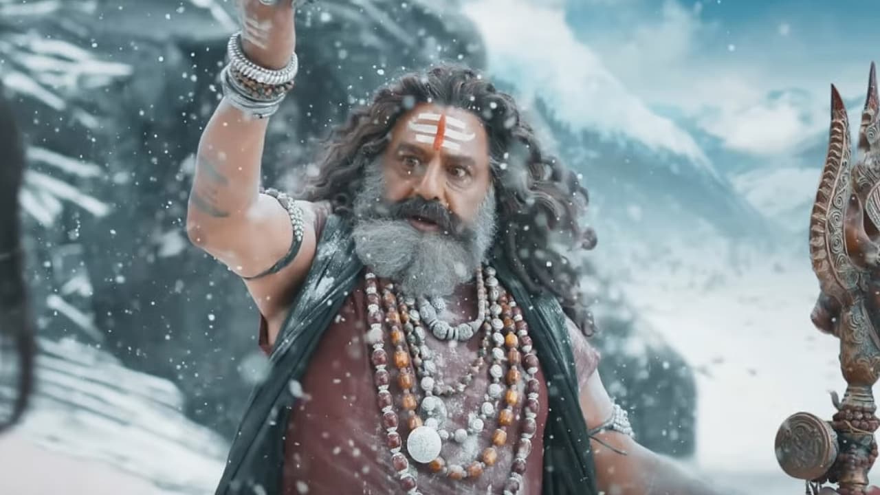 బాలయ్య 'అఖండ 2' వసూళ్లలో భారీ పతనం: 4వ రోజు కలెక్షన్లు తెలిస్తే షాక్! బాలయ్య 'అఖండ 2' వసూళ్లలో భారీ పతనం: 4వ రోజు కలెక్షన్లు తెలిస్తే షాక్!
