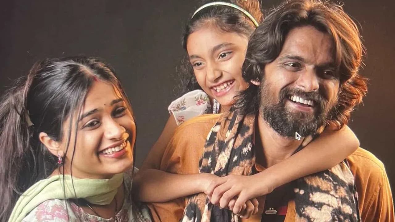 50 లక్షల బడ్జెట్తో 100 కోట్లు! సంచలనం సృష్టించిన ఈ చిన్న సినిమా పేరు తెలుసా? 50 లక్షల బడ్జెట్తో 100 కోట్లు! సంచలనం సృష్టించిన ఈ చిన్న సినిమా పేరు తెలుసా?